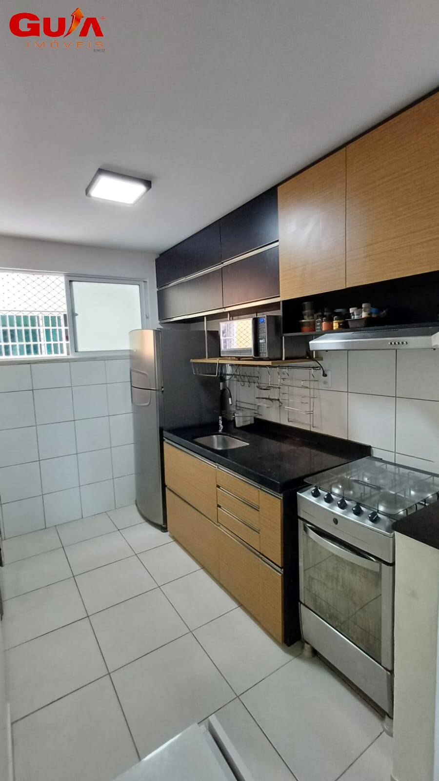 Apartamento à venda com 3 quartos, 72m² - Foto 2