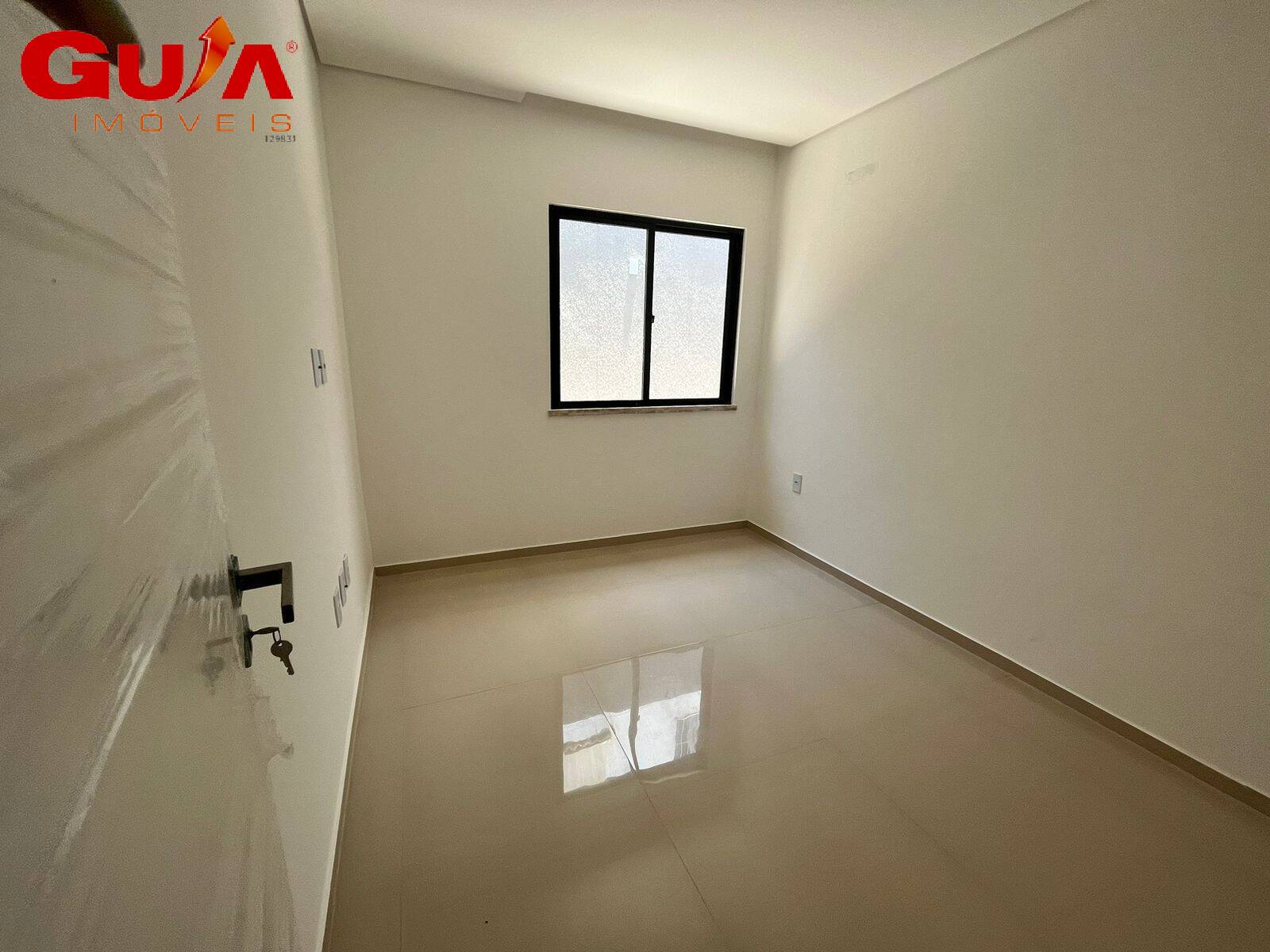 Casa à venda com 3 quartos, 100m² - Foto 10