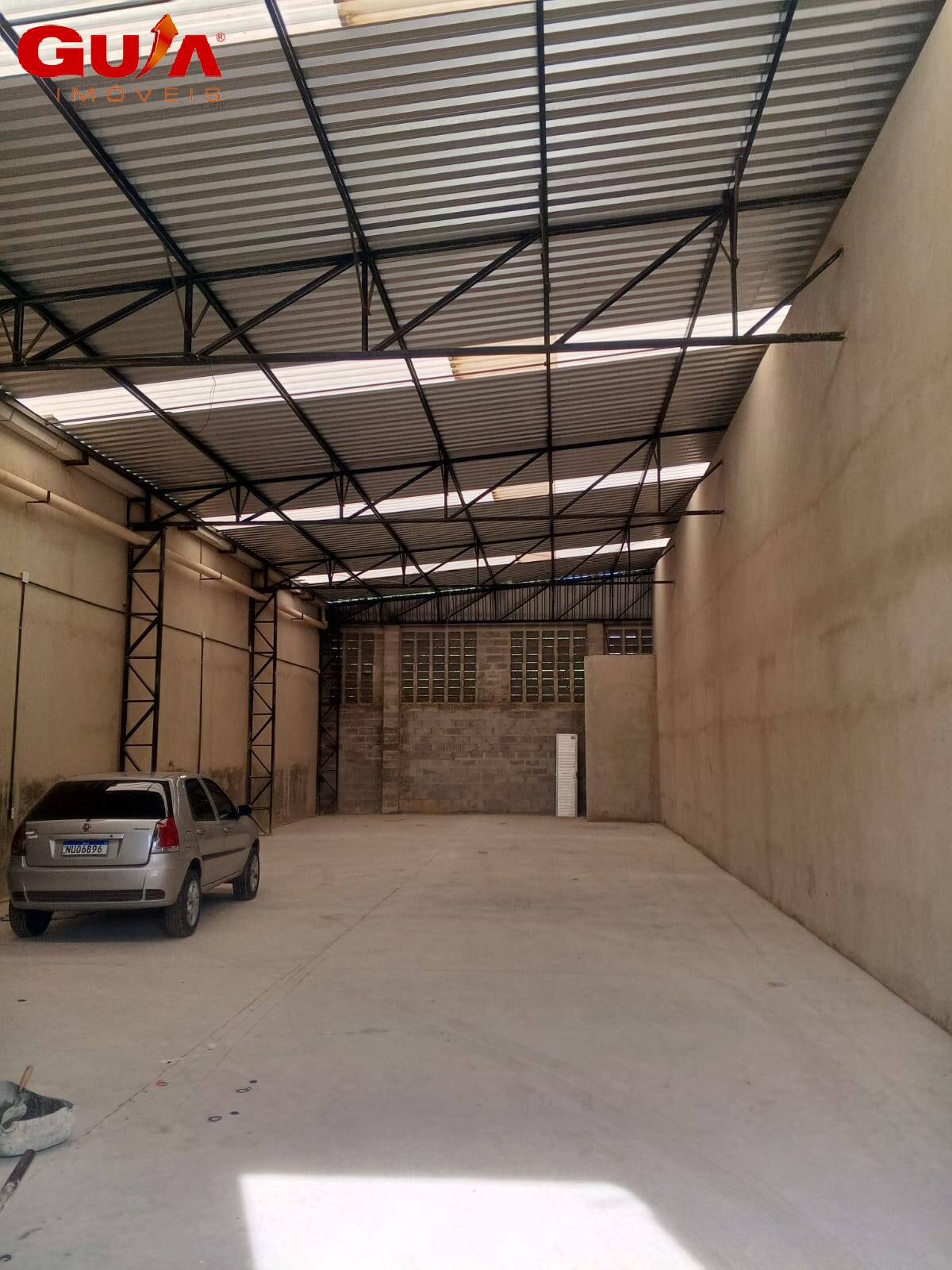 Depósito-Galpão-Armazém para alugar, 216m² - Foto 1