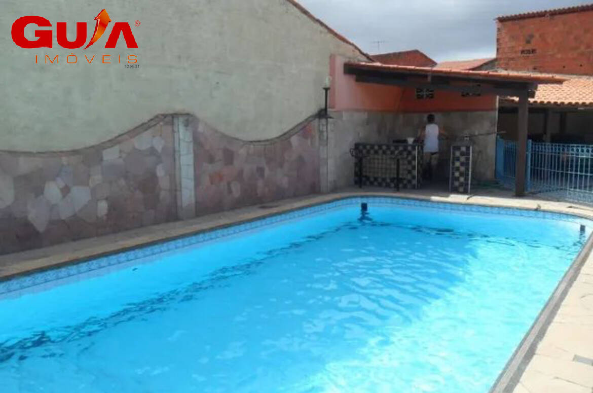 Casa com piscina em Fortaleza - Mondubim