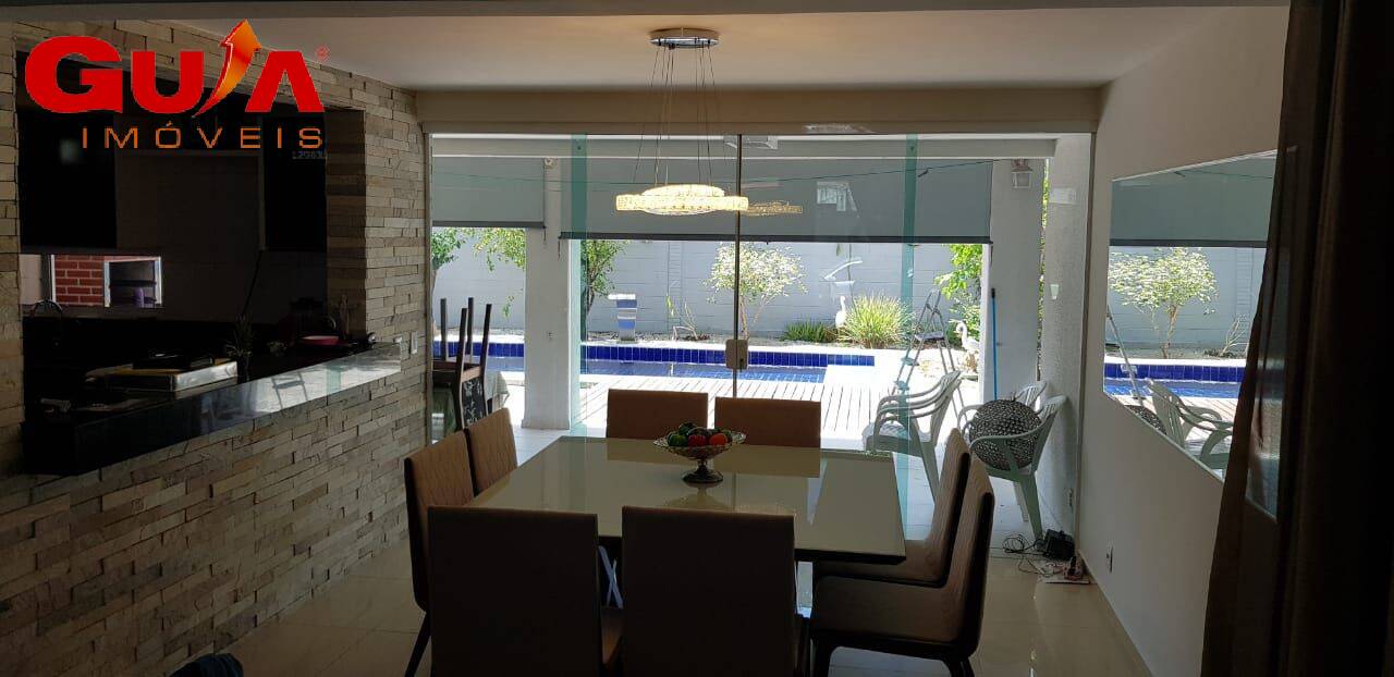 Casa, 4 quartos, 230 m² - Foto 3