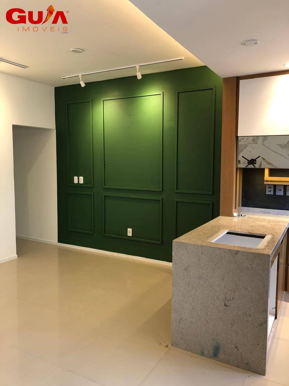 Casa, 3 quartos, 98 m² - Foto 1