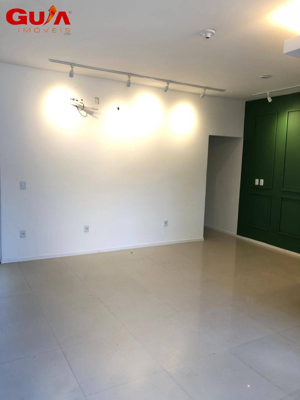 Casa, 3 quartos, 98 m² - Foto 2