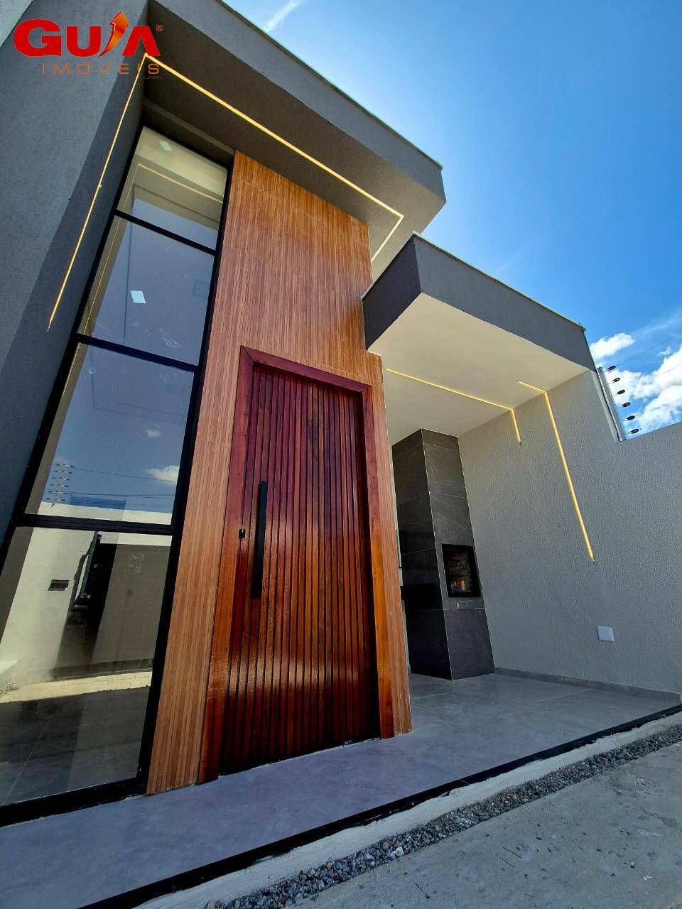 Casa à venda com 3 quartos, 80m² - Foto 2
