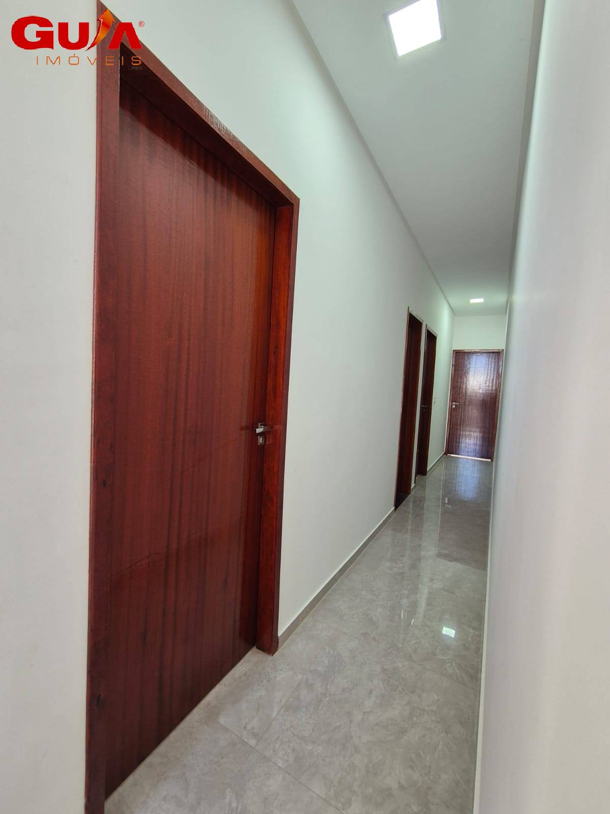 Casa à venda com 3 quartos, 80m² - Foto 13