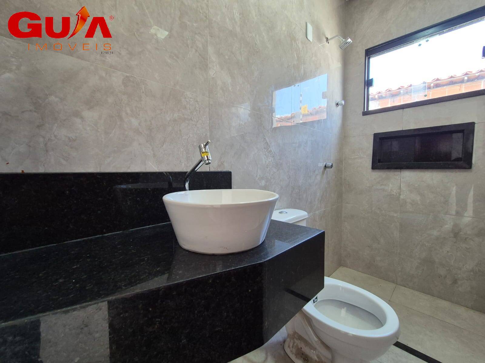 Casa à venda com 3 quartos, 80m² - Foto 18