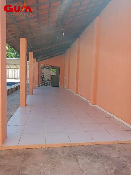 Casa à venda com 3 quartos, 230m² - Foto 3