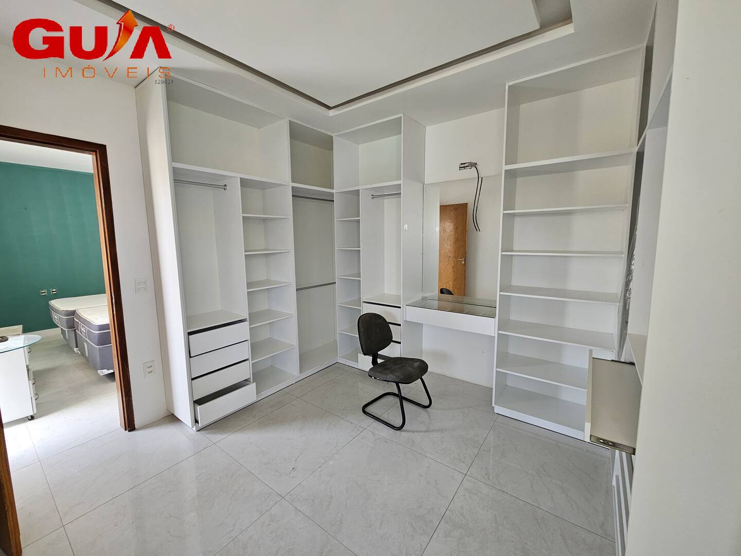 Casa à venda com 4 quartos, 450m² - Foto 10