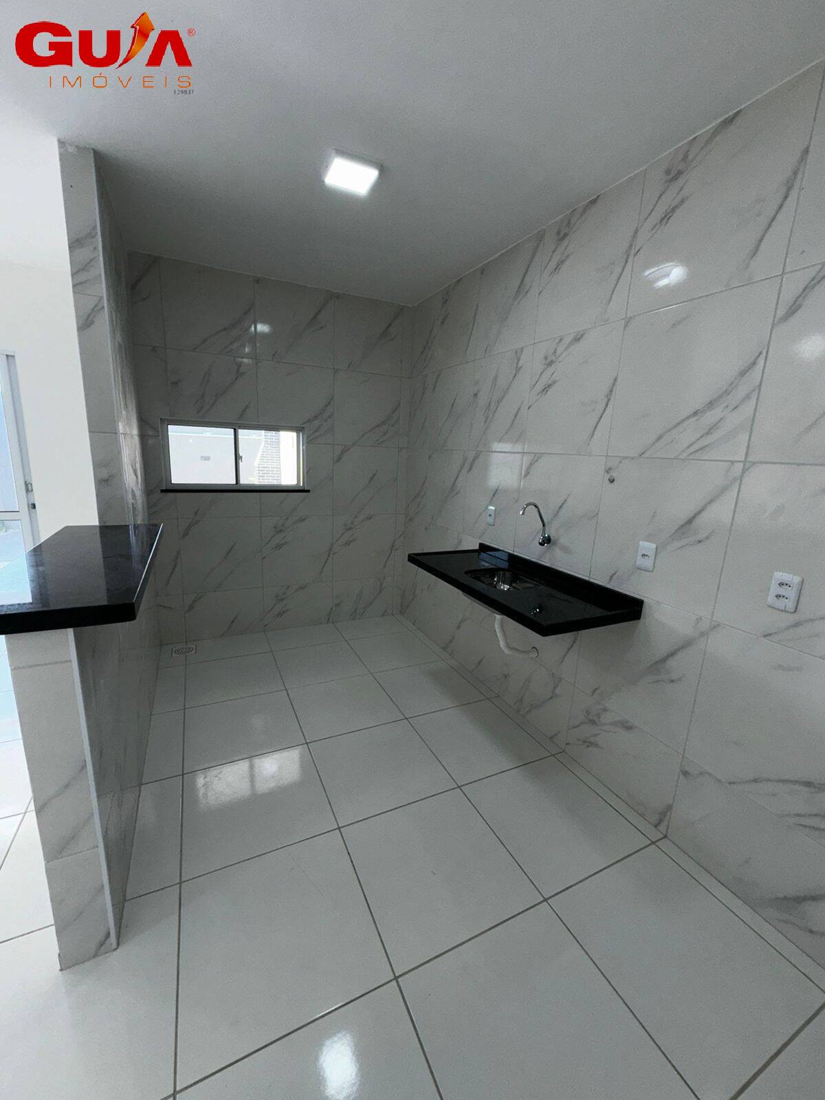 Casa à venda com 2 quartos, 80m² - Foto 5