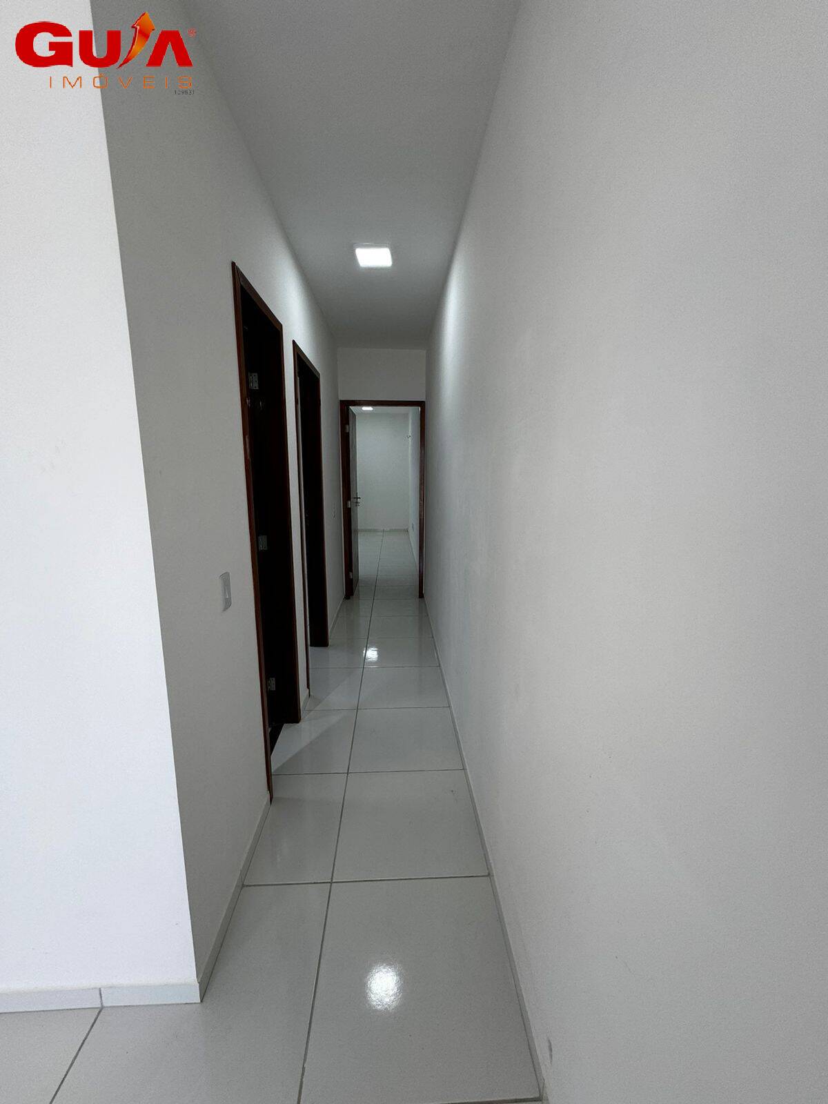 Casa à venda com 2 quartos, 80m² - Foto 6