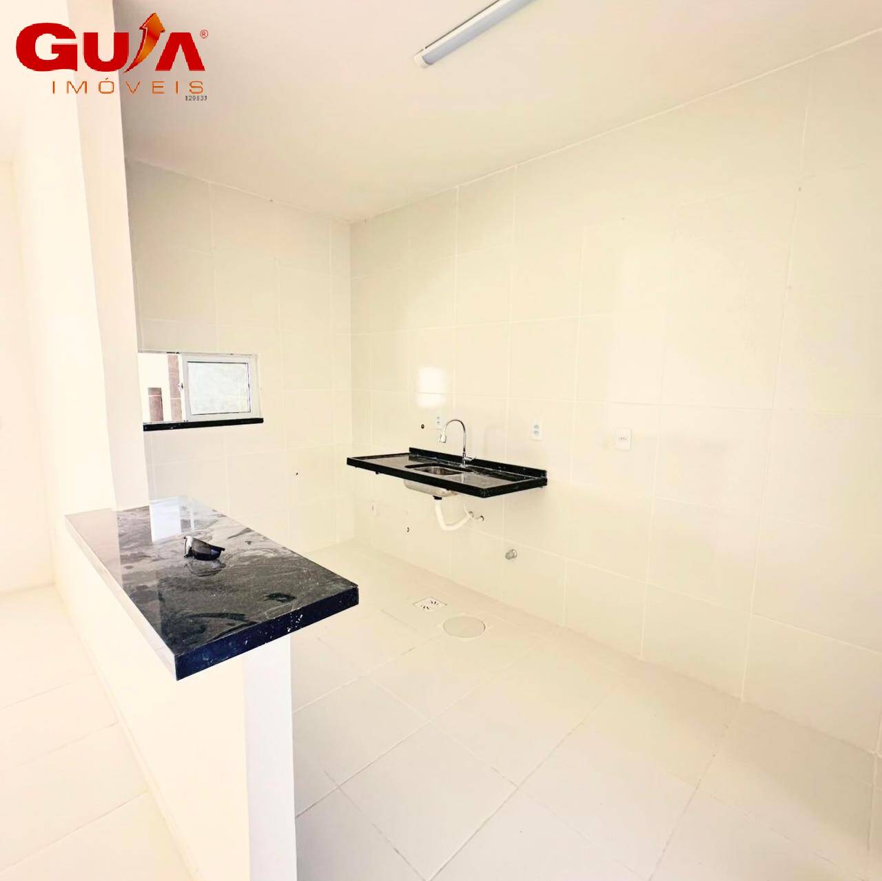 Casa à venda com 2 quartos, 85m² - Foto 4