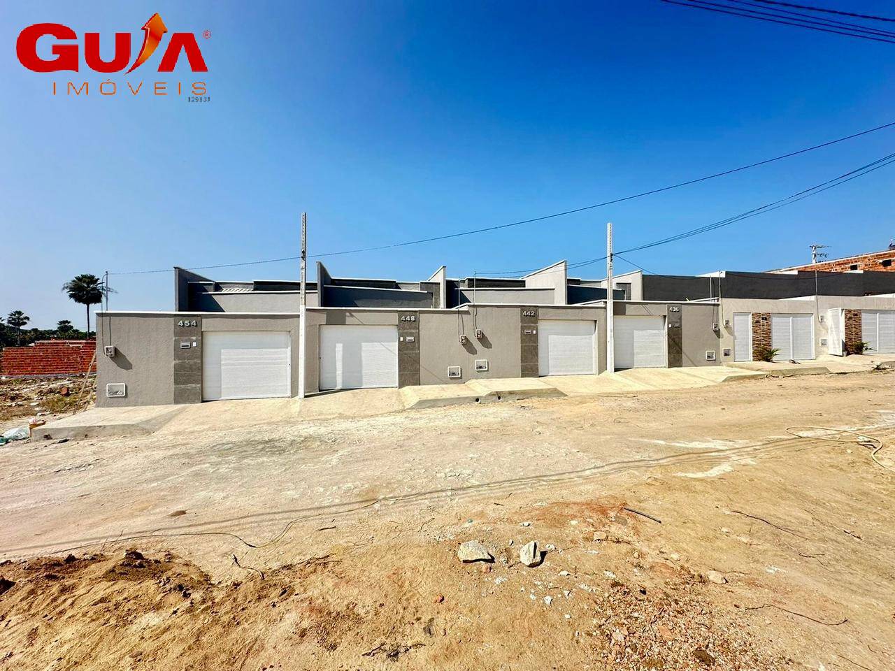 Casa à venda com 2 quartos, 85m² - Foto 11