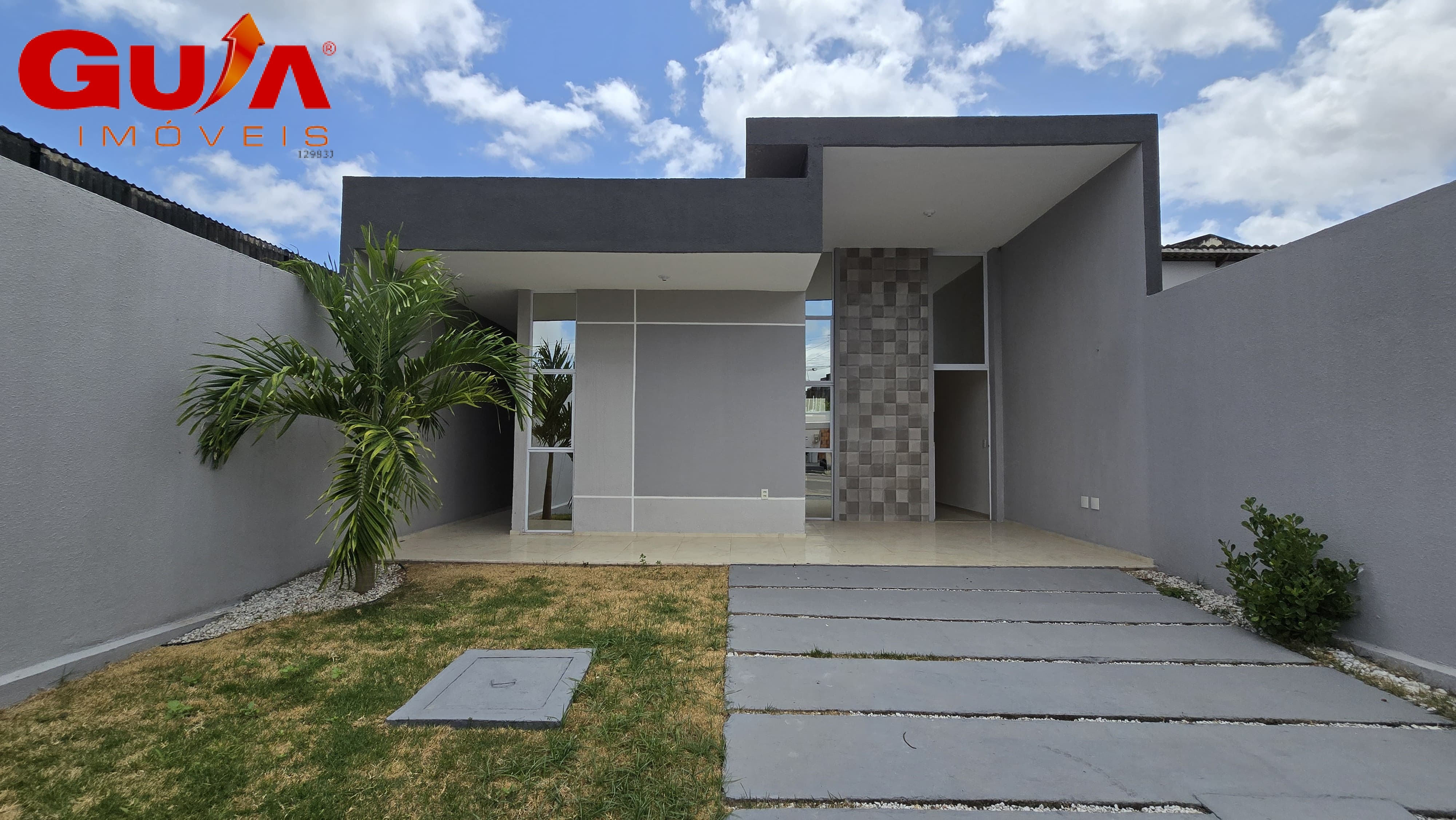 Casa à venda com 3 quartos, 110m² - Foto 1