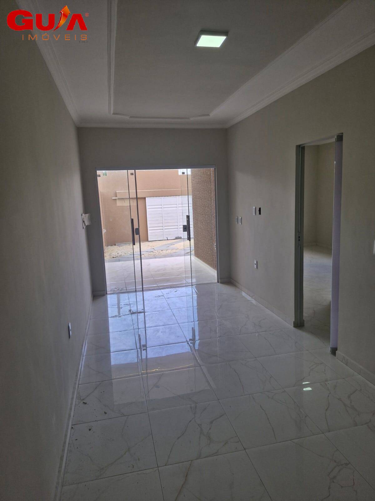 Casa à venda com 2 quartos, 100m² - Foto 9
