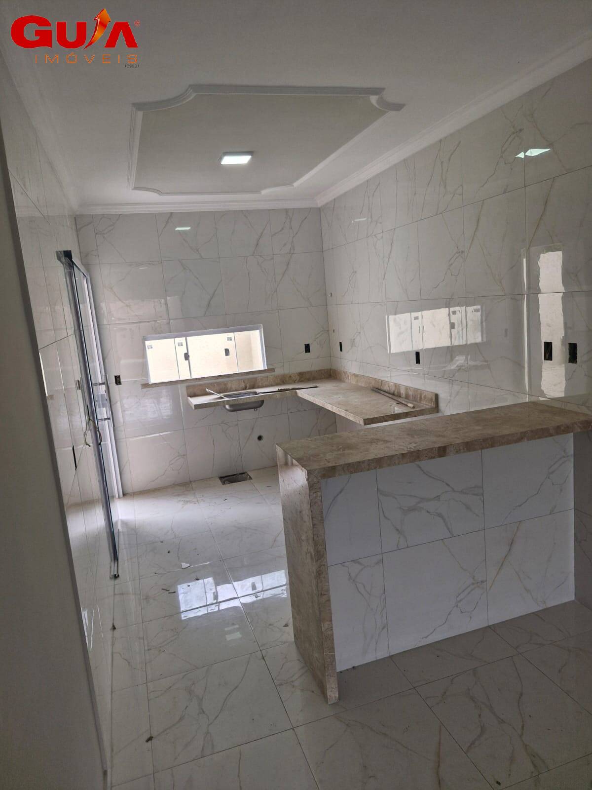 Casa à venda com 2 quartos, 100m² - Foto 12
