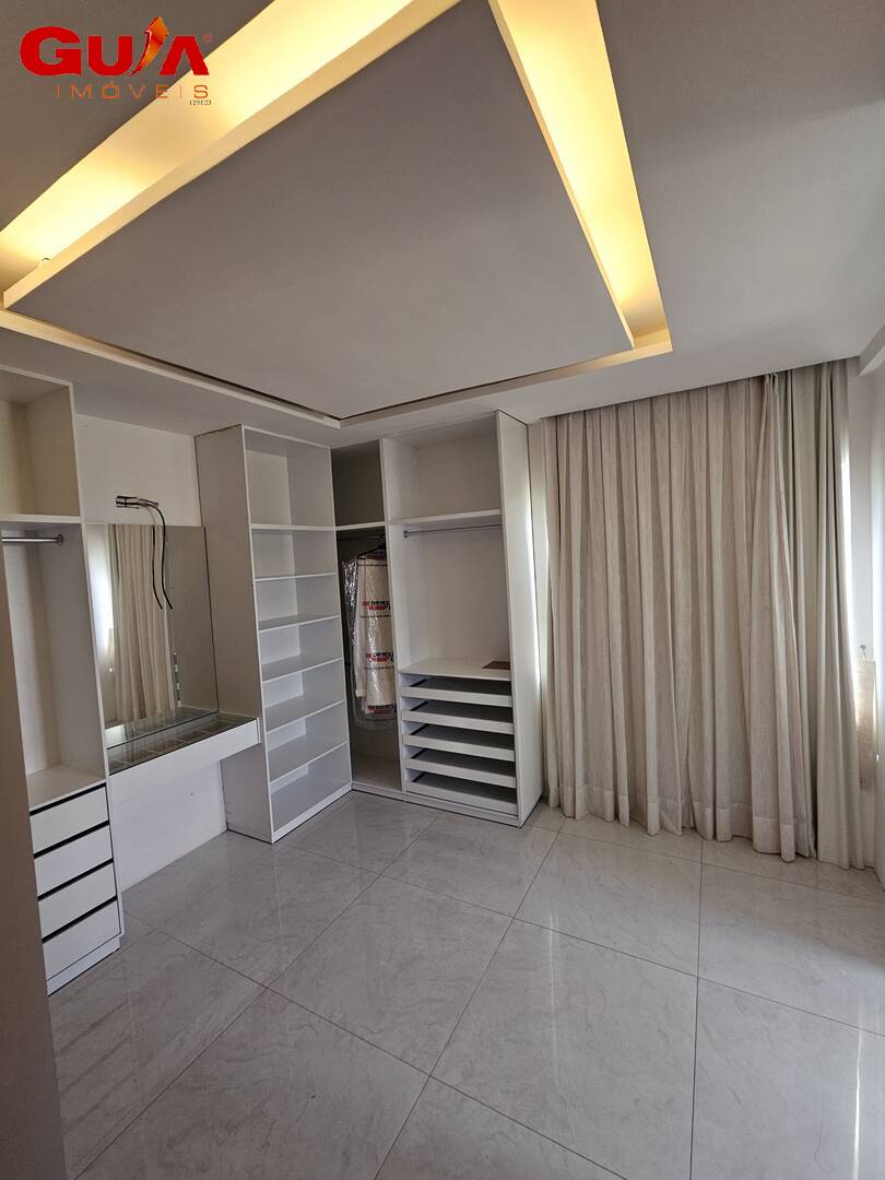 Casa à venda com 4 quartos, 450m² - Foto 35