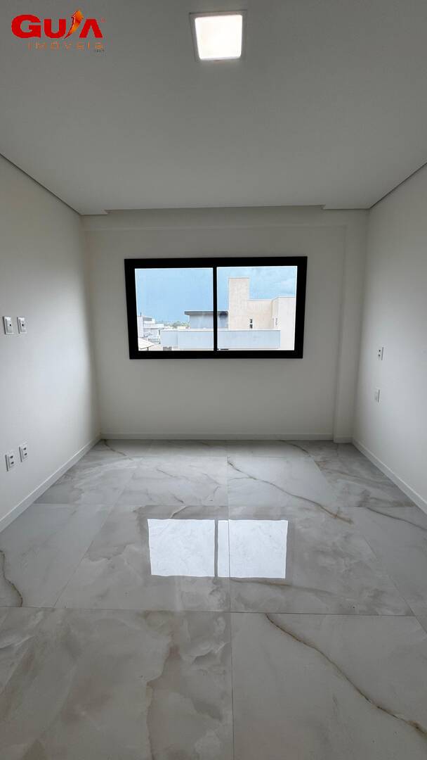 Casa, 4 quartos, 245 m² - Foto 18