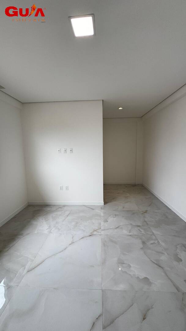 Casa, 4 quartos, 245 m² - Foto 20