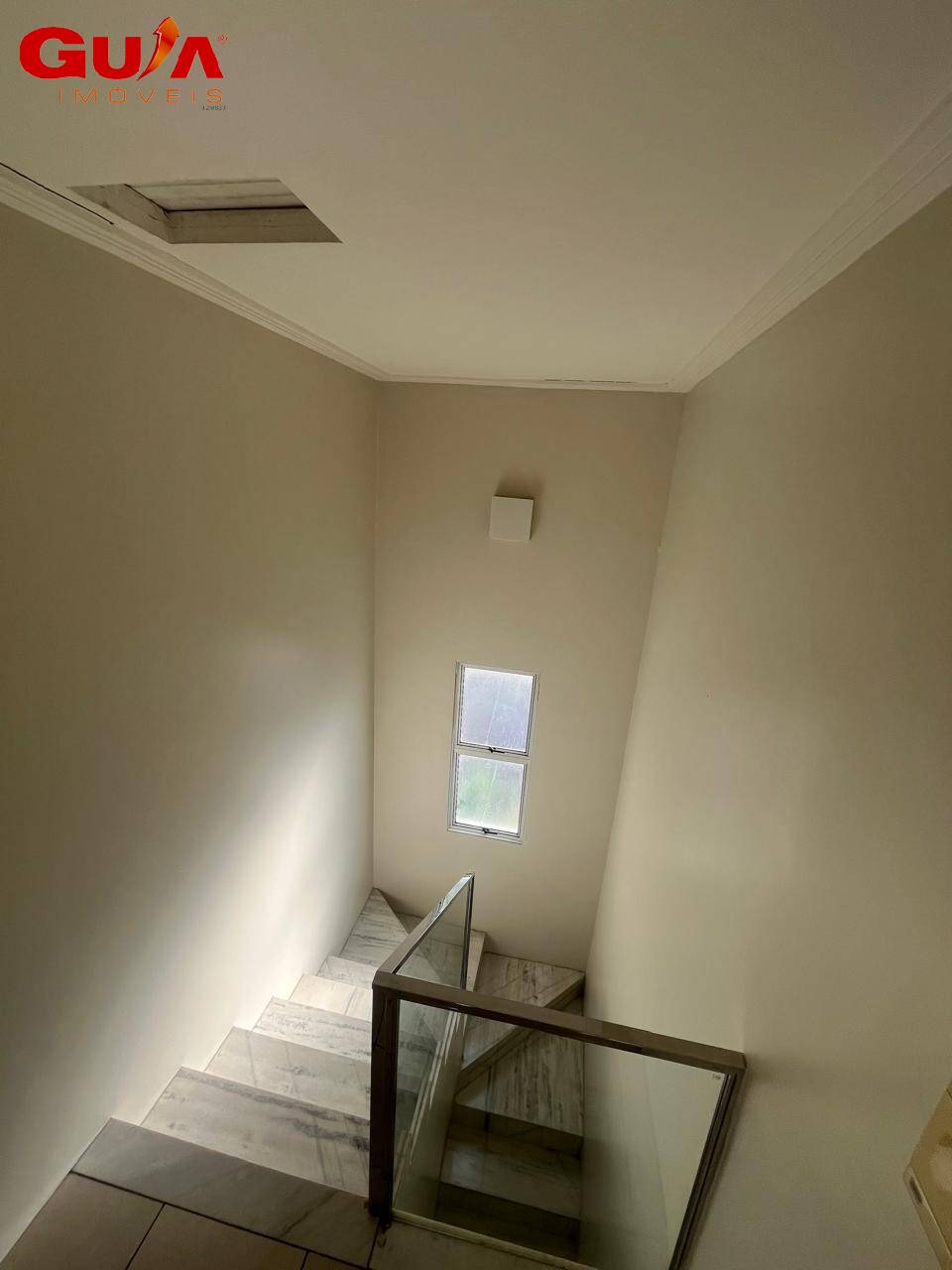 Casa à venda com 4 quartos, 170m² - Foto 9