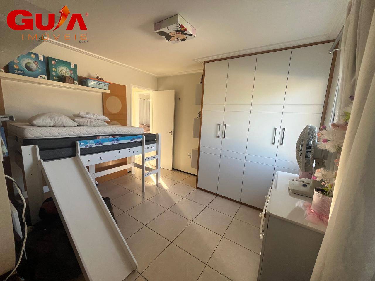 Casa à venda com 4 quartos, 170m² - Foto 7