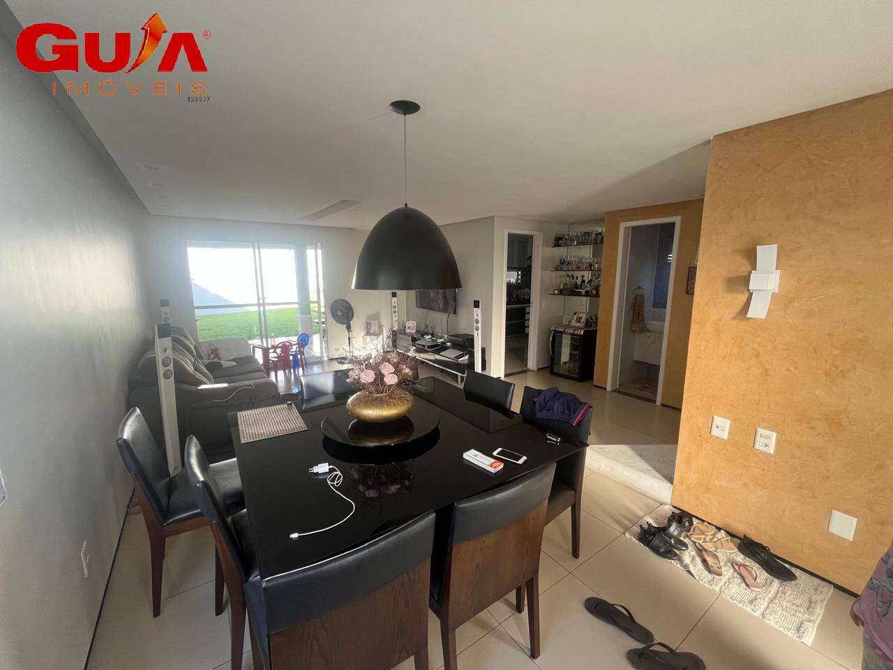 Casa à venda com 4 quartos, 170m² - Foto 4