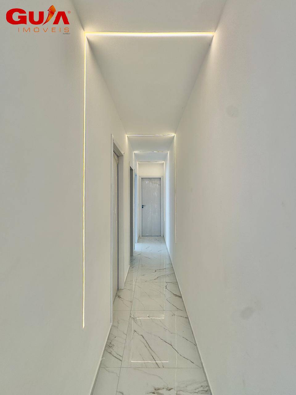 Casa à venda com 3 quartos, 84m² - Foto 10