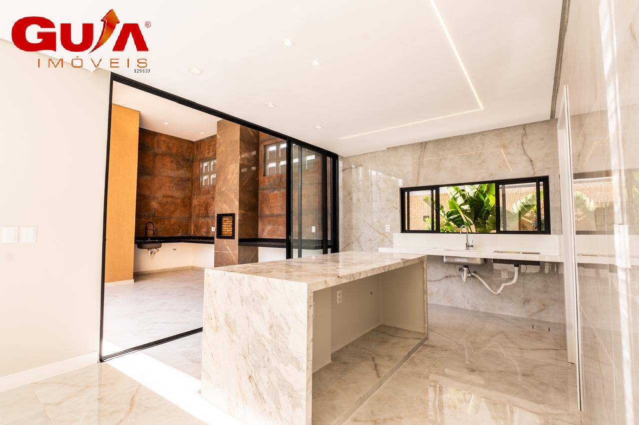 Casa à venda com 4 quartos, 178m² - Foto 9