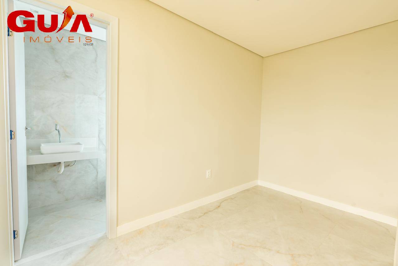 Casa à venda com 4 quartos, 178m² - Foto 22