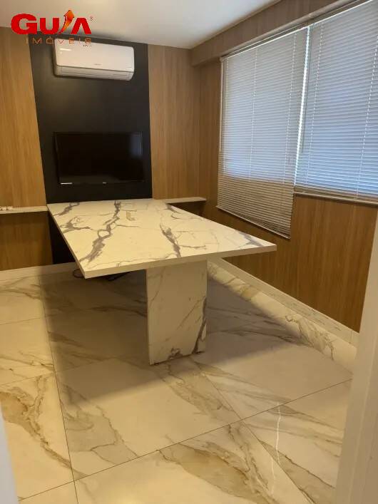 Sala Comercial no Coração da Cidade – 55m² | 11º Andar