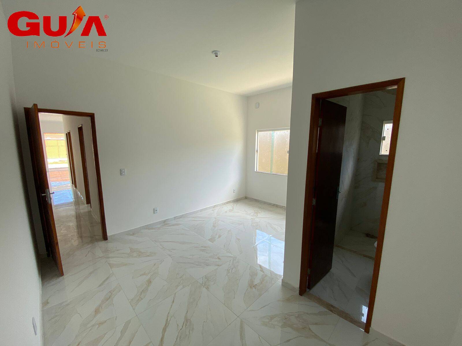 Casa à venda com 2 quartos, 103m² - Foto 4