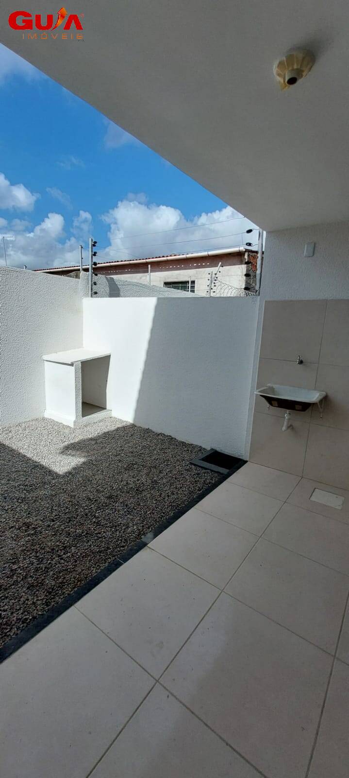 Casa à venda com 3 quartos, 108m² - Foto 7