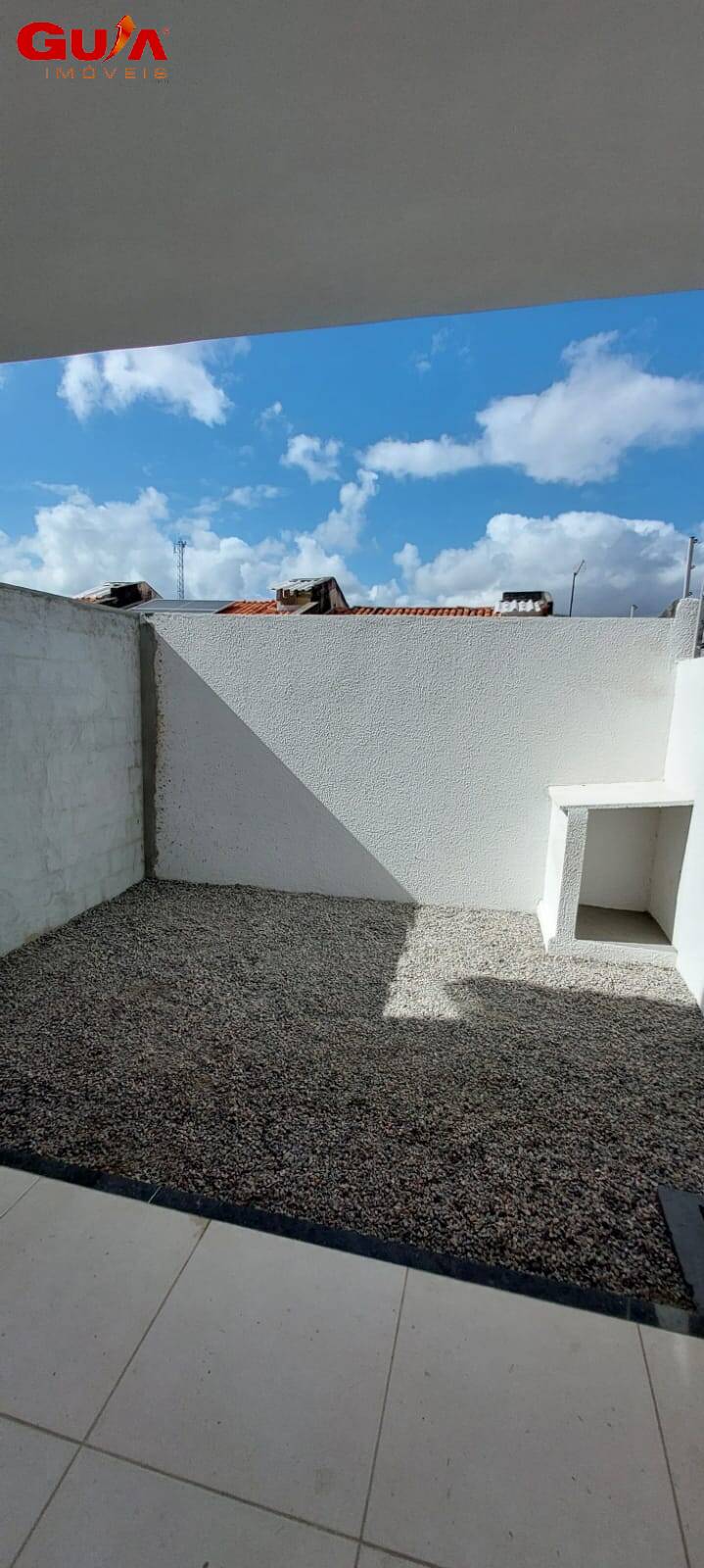 Casa à venda com 3 quartos, 108m² - Foto 8