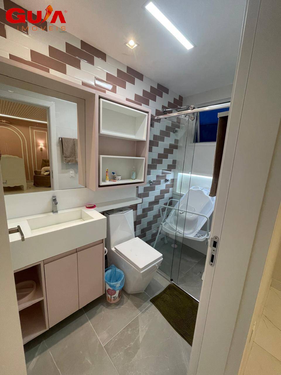 Casa de Condomínio à venda com 4 quartos, 3692m² - Foto 9