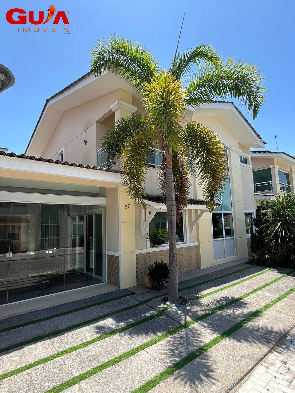 Casa plana alto padrão na lagoa redonda