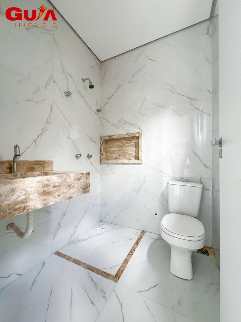 Casa de Condomínio à venda com 5 quartos, 252m² - Foto 13