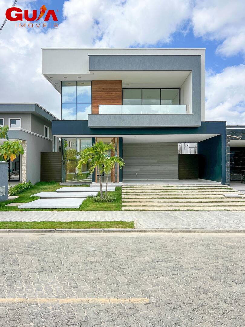 Casa de Condomínio à venda com 5 quartos, 252m² - Foto 1