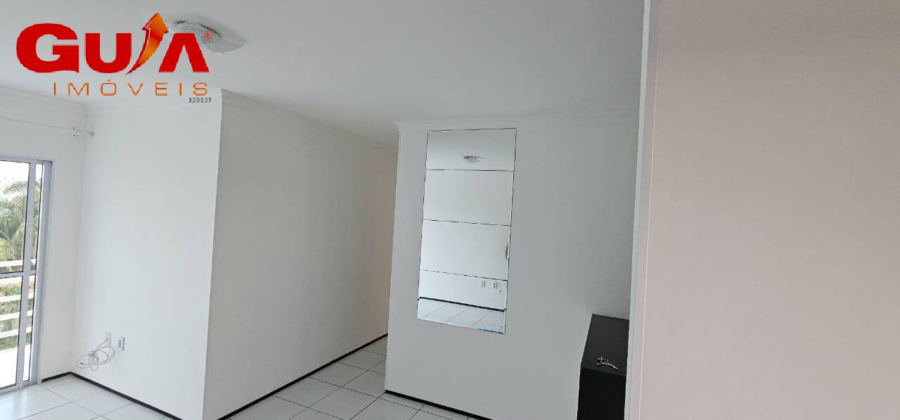 Apartamento à venda com 3 quartos, 66m² - Foto 3