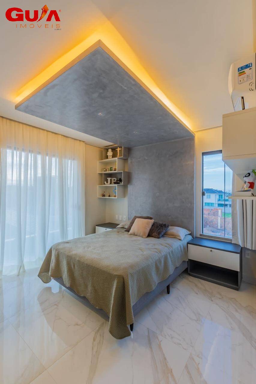 Casa de Condomínio para alugar com 5 quartos, 307m² - Foto 17