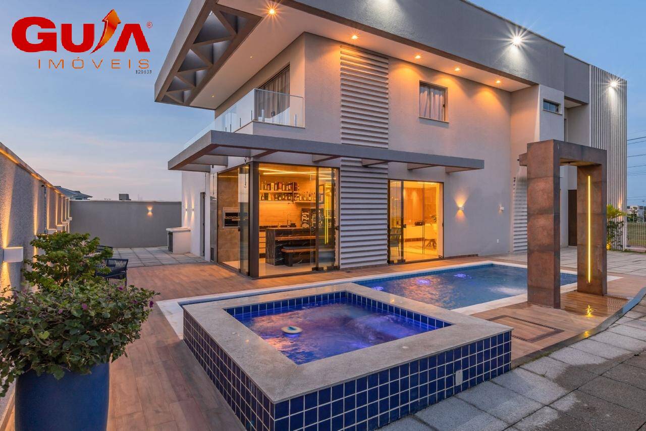 Casa de Condomínio para alugar com 5 quartos, 307m² - Foto 1