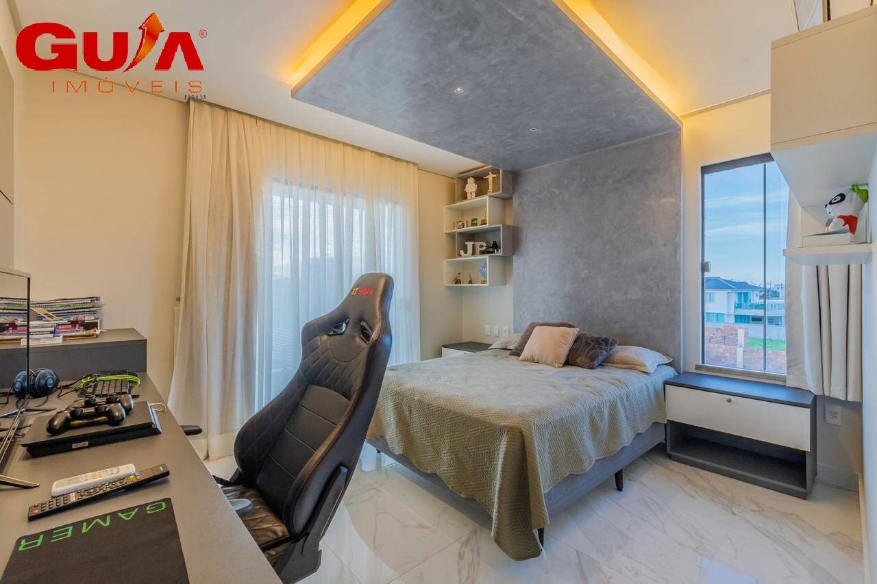 Casa de Condomínio para alugar com 5 quartos, 307m² - Foto 22