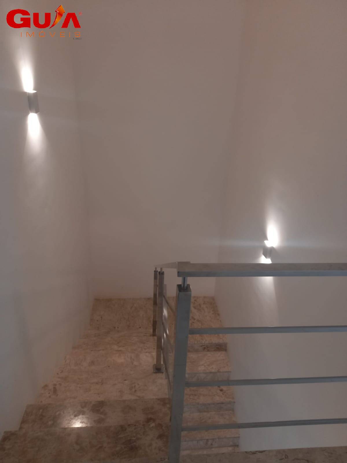 Casa para alugar com 3 quartos, 140m² - Foto 5