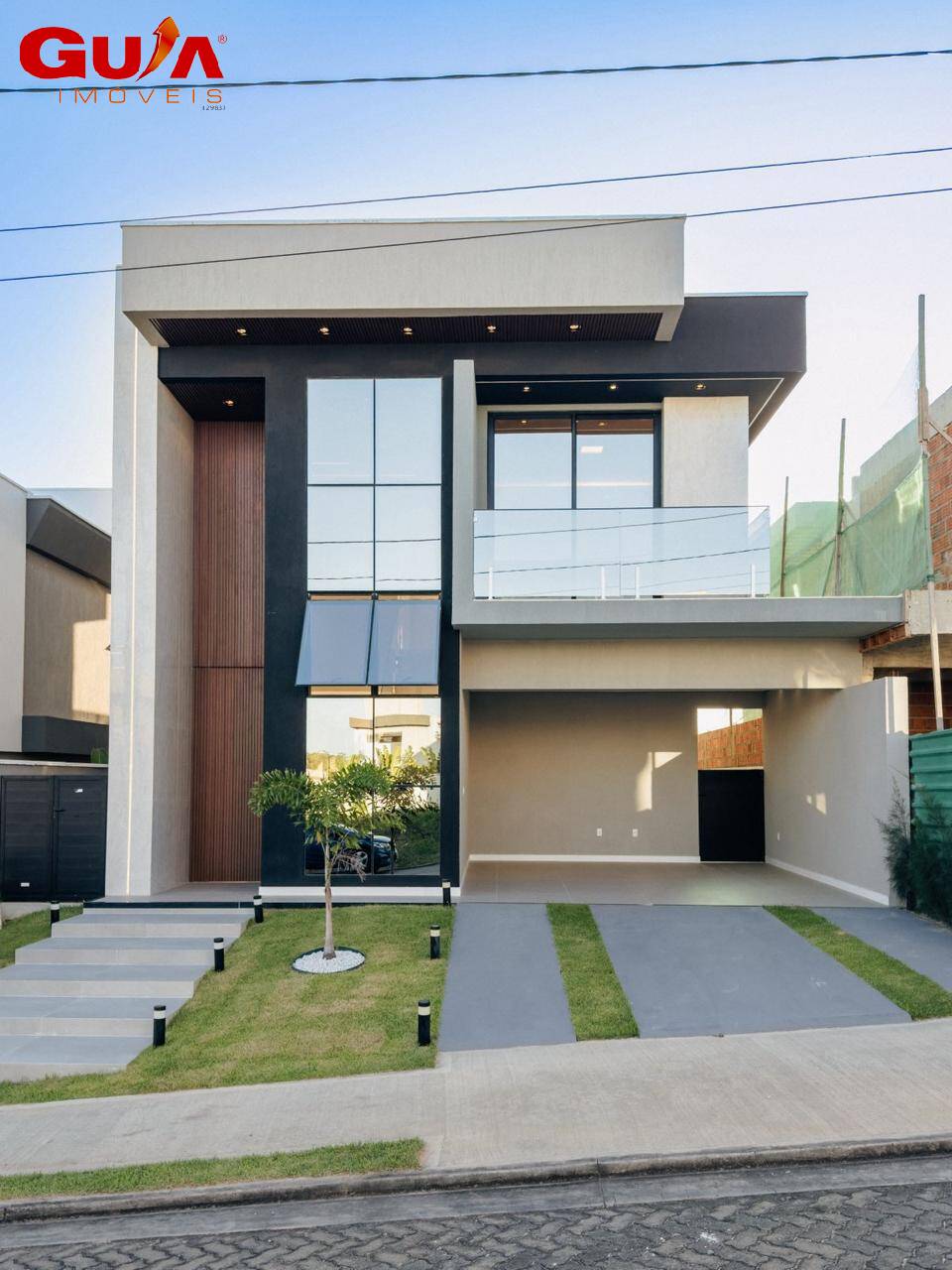 Casa à venda com 4 quartos, 275m² - Foto 2