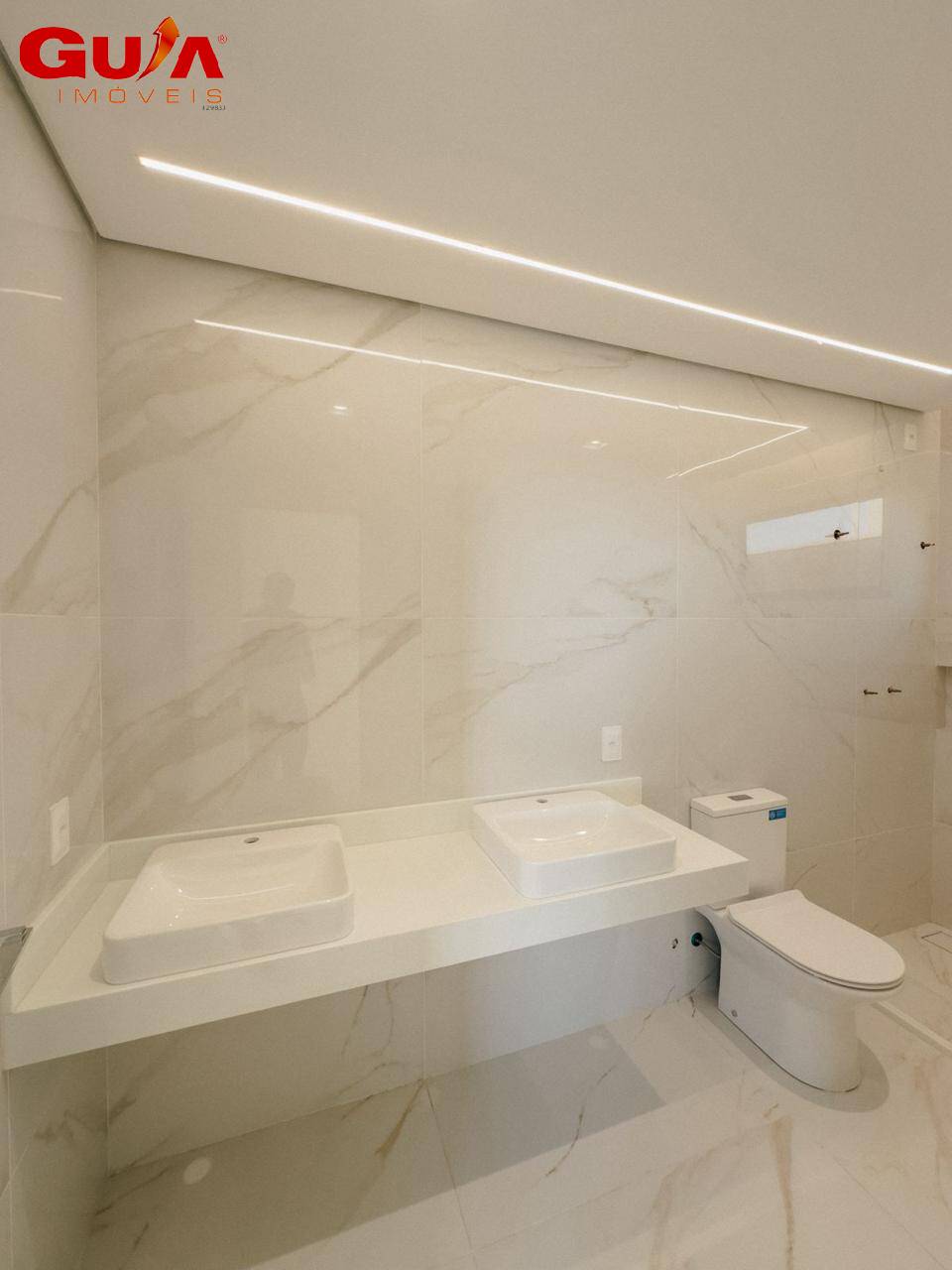 Casa à venda com 4 quartos, 275m² - Foto 17