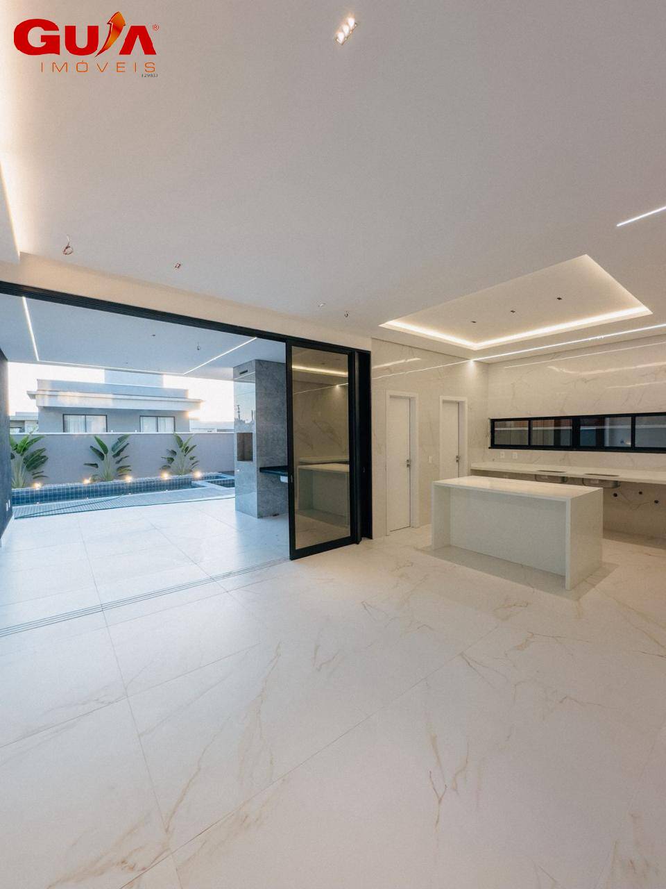 Casa à venda com 4 quartos, 275m² - Foto 22