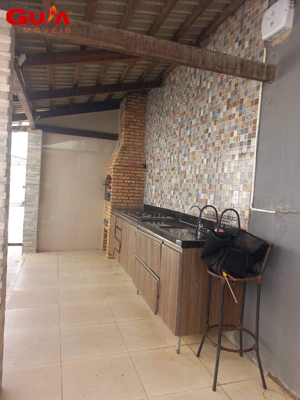 Casa para alugar com 4 quartos, 210m² - Foto 3