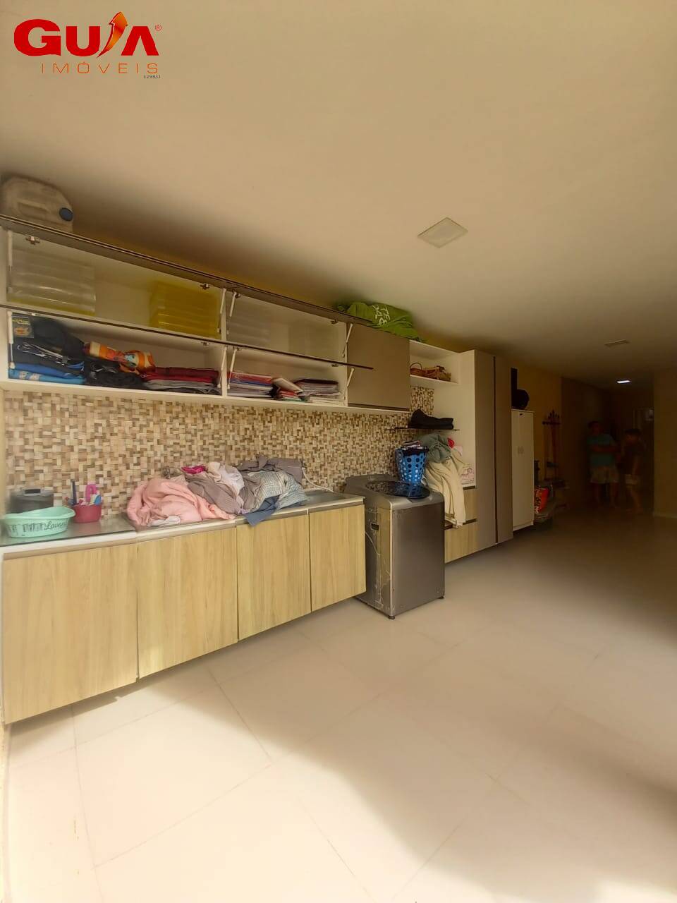 Casa para alugar com 4 quartos, 210m² - Foto 10