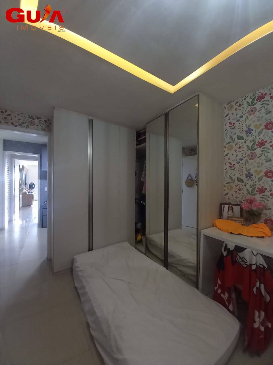Casa para alugar com 4 quartos, 210m² - Foto 14