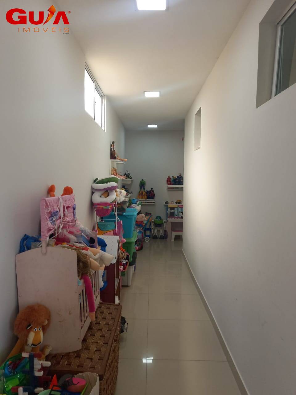 Casa para alugar com 4 quartos, 210m² - Foto 19