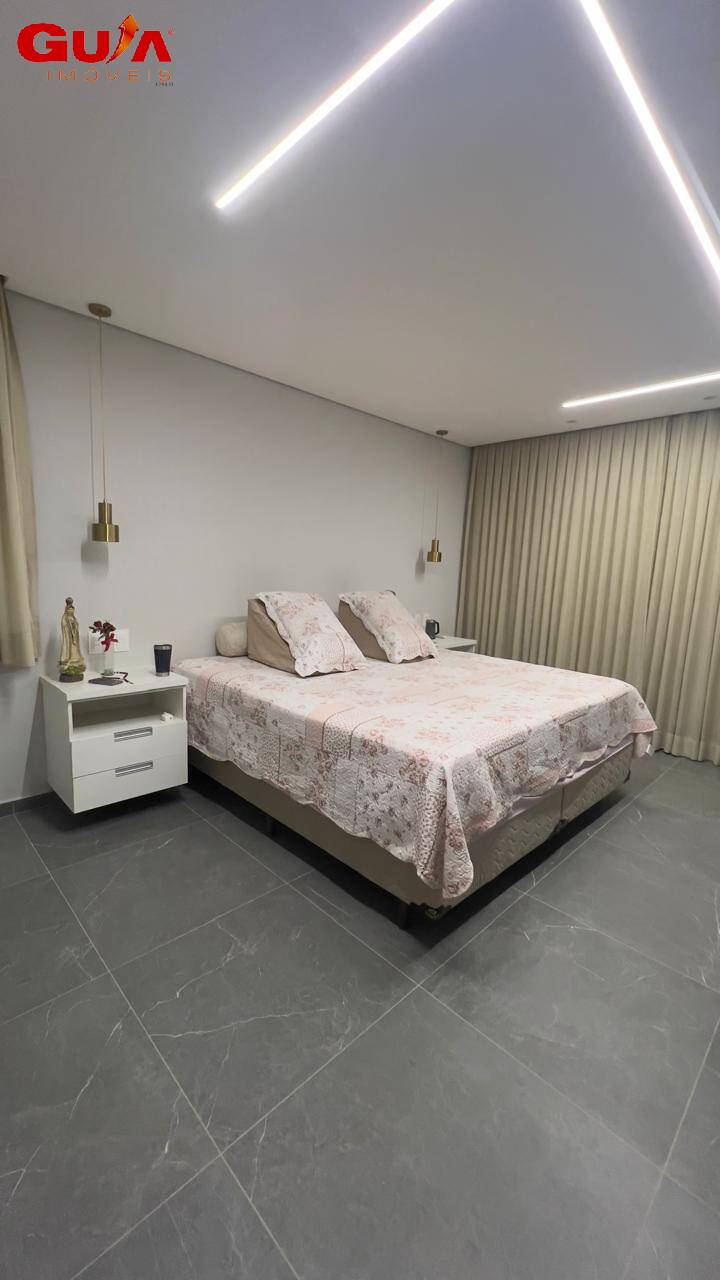 Casa, 3 quartos, 262 m² - Foto 19