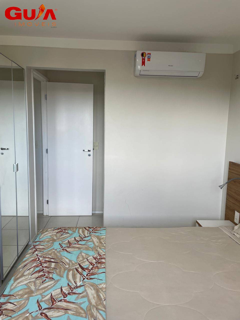 Apartamento à venda com 2 quartos, 72m² - Foto 3